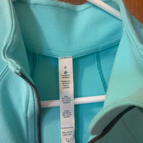 Lululemon define Jacket - Picture 3 of 3